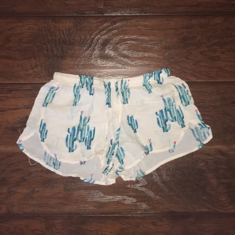 ❌SOLD❌NWOT Cactus Shorts